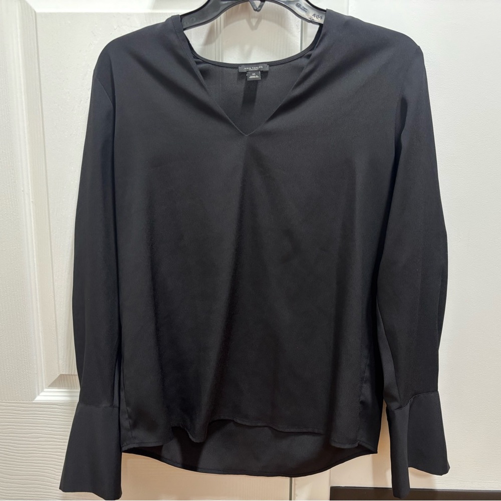 Ann Taylor Classic Black Blouse EUC Women’s size XS